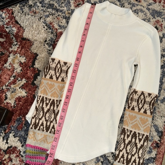 We The Free Gorgeous Thermal Cuff XS - Picture 7 of 10